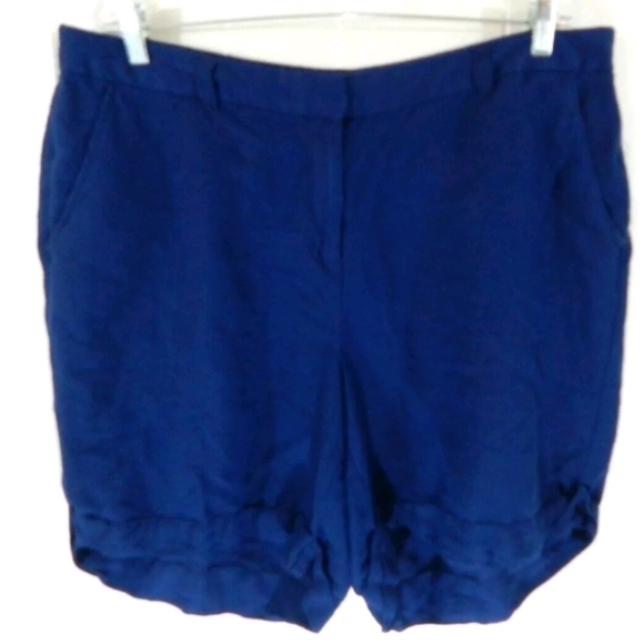 Lane Bryant Cuffed Relaxed Linen Blend Shorts - Picture 1 of 3